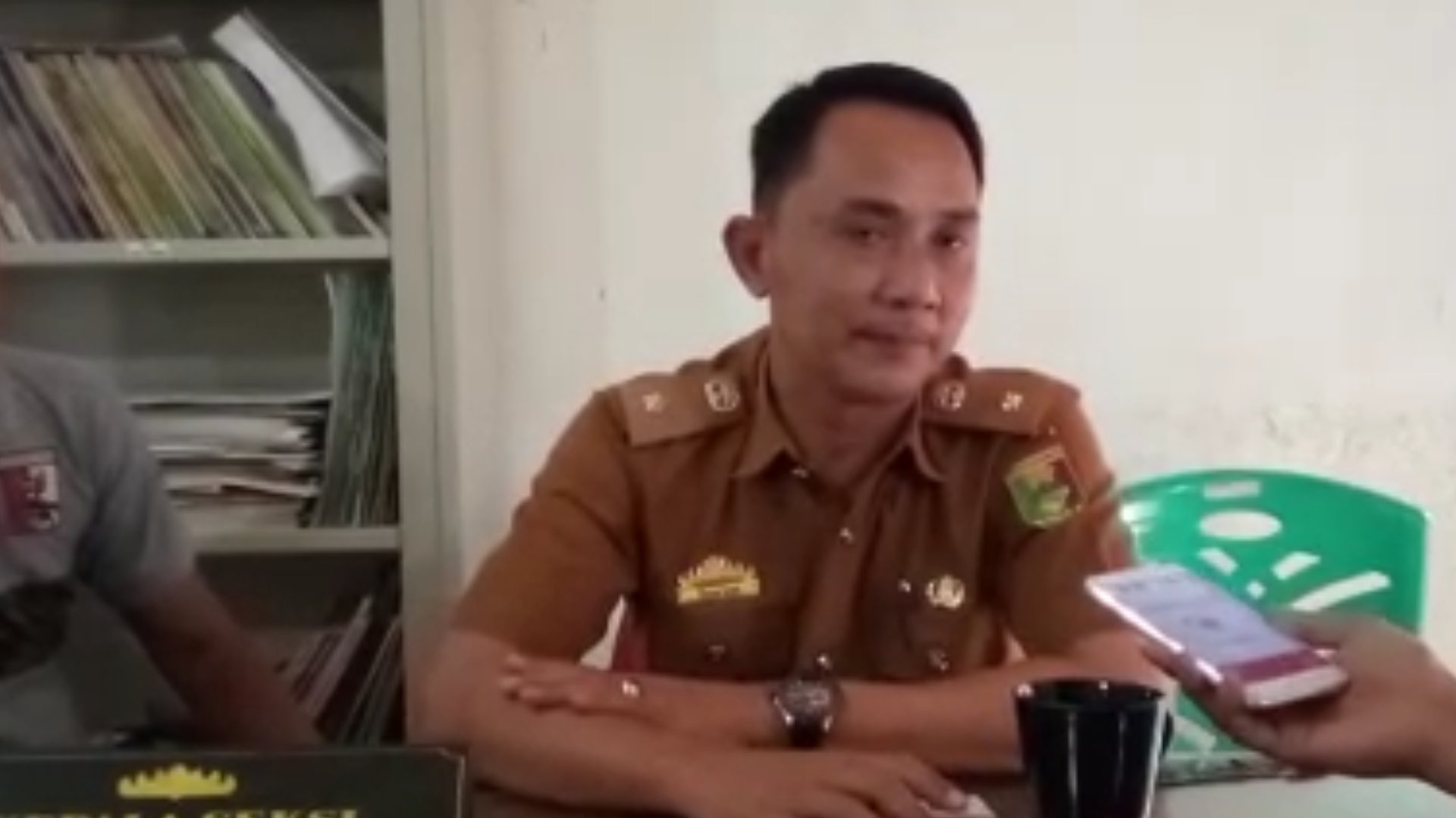 Kakon Kagungan Bagikan BLT DD Tahap Empat Senila Rp.900.000 Kepada 100 KPM