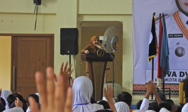 HJ. EVA DWIANA RESMIKAN KEGIATAN SATGAS RETINA DI PEMKOT BANDAR LAMPUNG