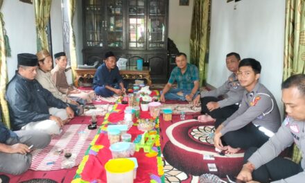 Kasat Lantas Polres Tanggamus Jalin Silaturahmi Idul Fitri Dengan Mirza S.E