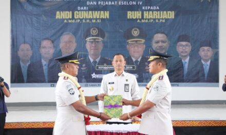 Tongkat Estafet Berpindah, Sertijab dan Pisah Sambut Kalapas Kotaagung Berlangsung Penuh Makna